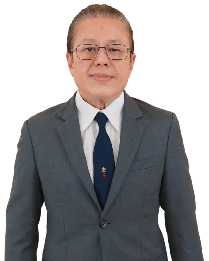 นายชูศักดิ์ ดิเรกวัฒนชัย